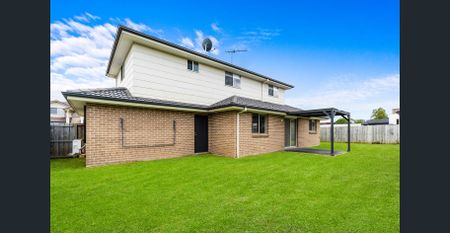 Modern Home in Central Location - Photo 3