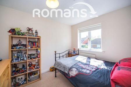 Gadd Close, Wokingham, RG40 - Photo 3