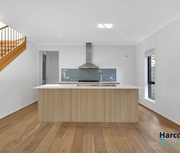 Spacious 4-Bedroom Family Home in Prime Sunshine North Location - Photo 3