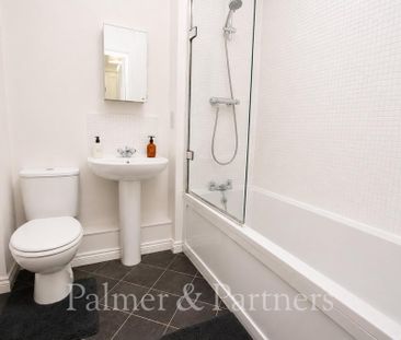 2 bedroom apartment to rent - Photo 5