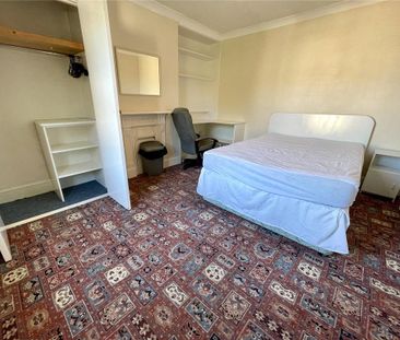 6 bedroom detached house to rent - Photo 6