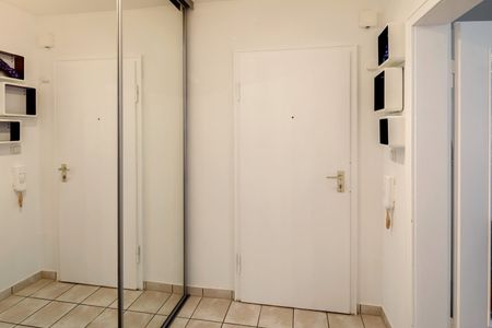 Modern apartment in the Cosimapark for rent - Photo 2