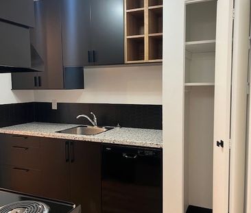 2 BDRM/1 BATH - 630 8TH ST E - Available Now - Photo 6