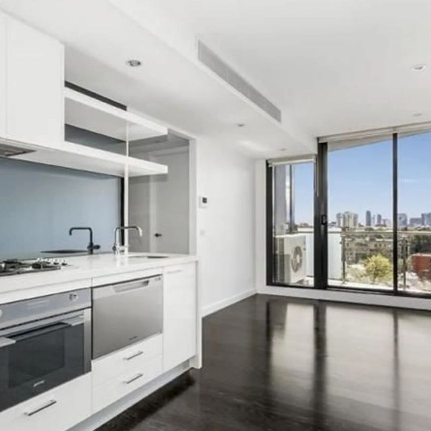 Unit 510/338 Kings Way, South Melbourne. - Photo 1