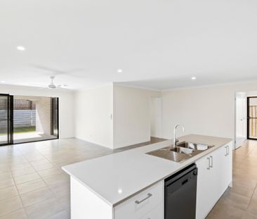 Modern Living in a Prime Belivah Location - Photo 6