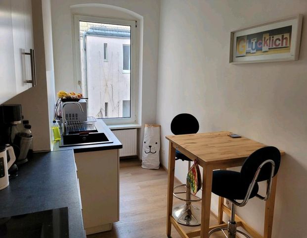 Untermiete Berlin (Jan-Juli): 2 Zimmer-Wohnung - Foto 1