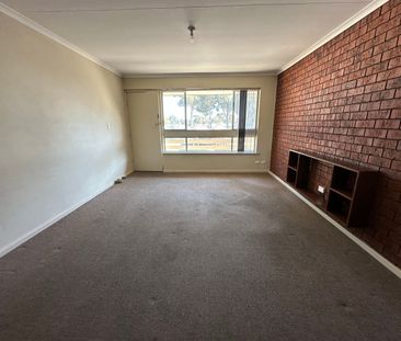 2-BEDROOM FIRST-FLOOR UNIT – SALISBURY HIGHWAY - Photo 2