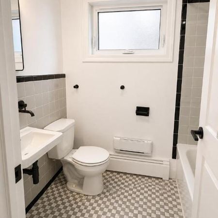 1 CH - 1 SDB - Montréal - $1,245 /mo - Photo 3