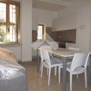 Bilocale in affitto - Photo 2