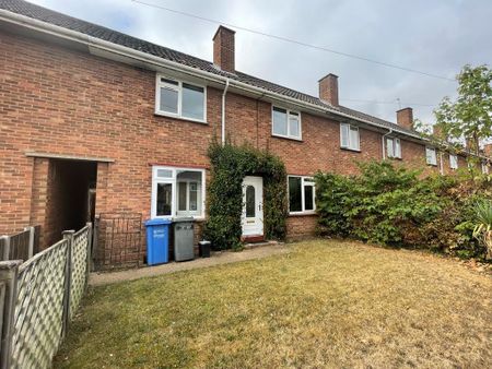 5 bedroom terraced house to rent - Photo 2