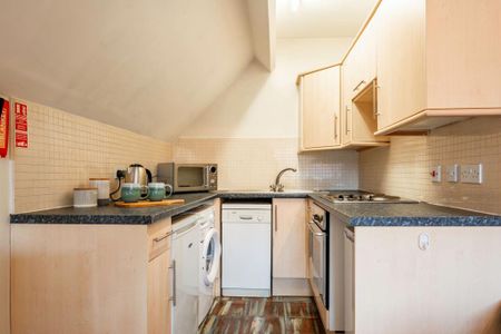 1 bedroom flat to rent - Photo 4