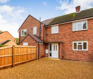3 bedroom terraced house to rent - Photo 6