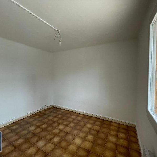 Location Appartement 3 pièces 45m² CARPENTRAS 84200 - Photo 1