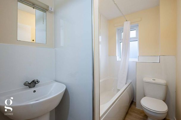 2 bedroom terraced house to rent - Photo 1