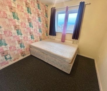 Manor Court, Blackpool - Photo 3