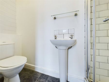 Beckett Road, Doncaster, South Yorkshire, DN2 - Photo 5