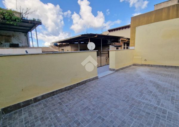 Casa indipendente in affitto