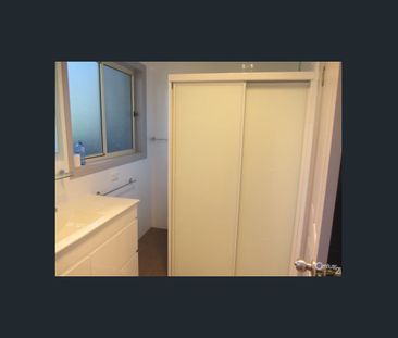 Nearly new Constructed Granny Flat - Photo 6