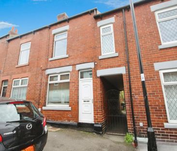 3 bedroom terraced house to rent - Photo 2