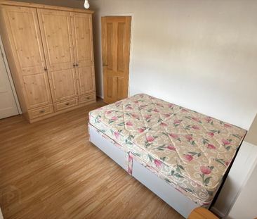 39 Irwin Place, Donaghcloney, BT66 7LN - Photo 5