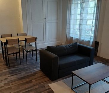 Location Appartement 2 pièces 55m² - Photo 6