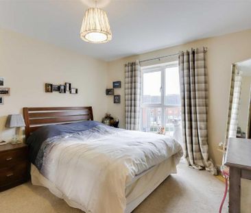 2 bedroom apartment to rent - Photo 4