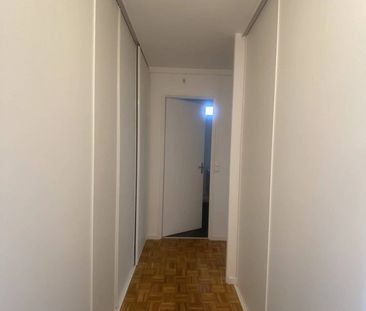 Superbe F3 à 20 minutes à pied de la gare RER A de Chatou-Croissy - Photo 5