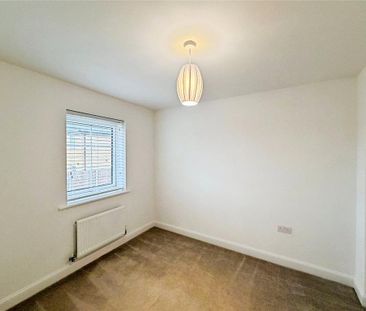 3 bedroom terraced house to rent - Photo 6