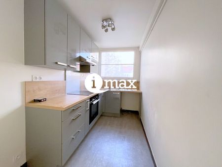 Location Appartement COURBEVOIE - - Photo 2