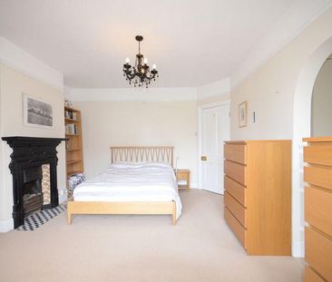 4 bedroom semi-detached house to rent - Photo 6