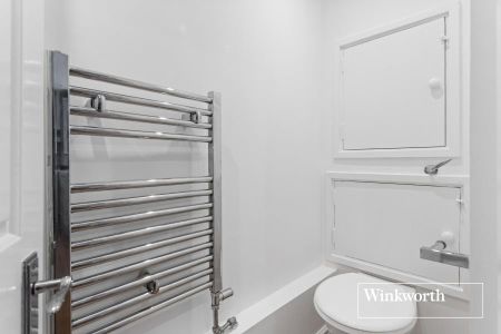 3 bedroom terraced house to rent - Photo 3