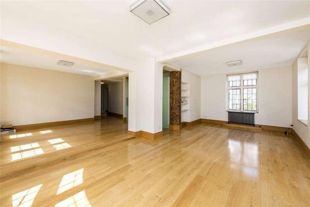 Weymouth Street, Marylebone, London, W1G - Photo 1