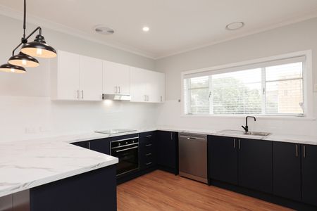 52 Joan Street, Sunshine West VIC 3020 - Photo 2