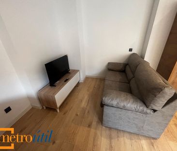 Estudio de alquiler en Paseo de Canalejas, San Esteban - San Cristóbal - Photo 2