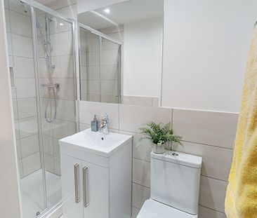 Flat 2, 29A Lawrence Road, Wavertree - Photo 3