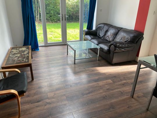 5 bedroom semi-detached house on Marlborough Road, CV2 4ES. - Photo 1