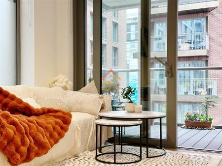 1 bedroom in a flat share to rent - Photo 5