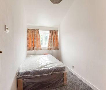 4 Bed Terraced House, Angell Park Gardens, SW9 - Photo 6