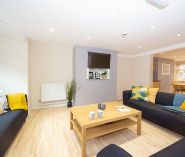 7 bedroom terraced house to rent - Photo 3