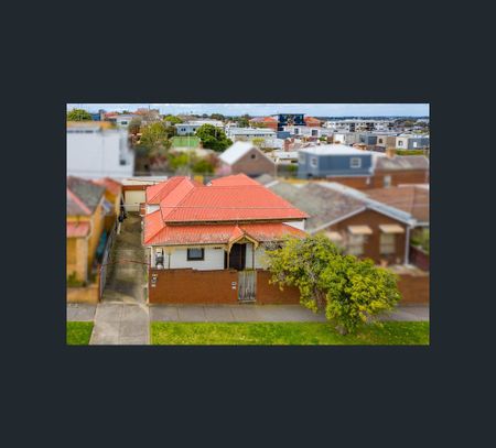 8 Hibiscus Cres, Newcomb, Vic 3219 - Photo 3