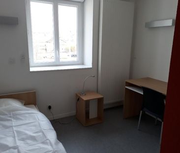 Appartement - T1BIS - OYONNAX - Photo 3