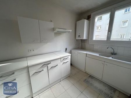 Location Appartement 3 pièces 64m² ROYAN 17200 - Photo 4