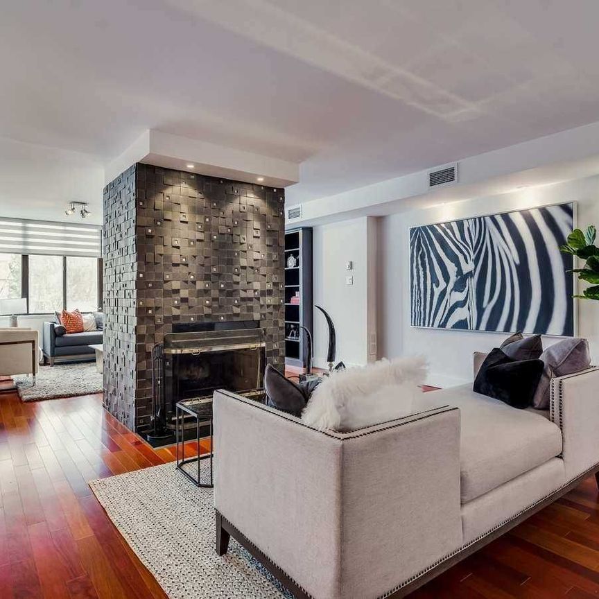 For Lease - 349 St Clair Avenue Unit# 403, Toronto, Ontario - Photo 1