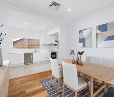 Renovated Family Home in Hornsby North Public School Catchment - Photo 2