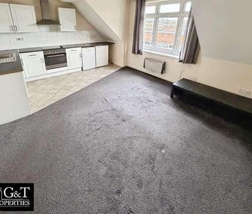 High Street, Cradley Heath, B64 - Photo 1