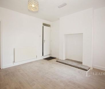 3 bedroom house to rent Church Road, Nuneaton, Warwickshire, CV10 - Photo 2