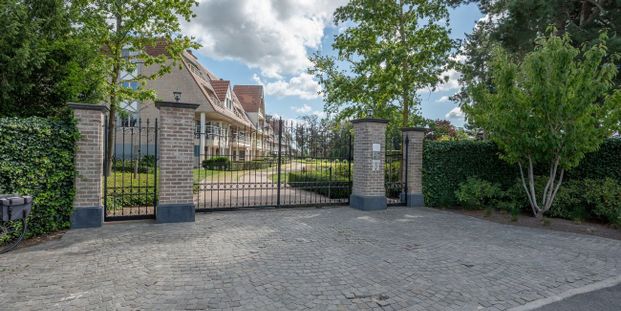 Appartement te huur in Oedelem voor € 990 met 2 slaapkamers - Photo 1