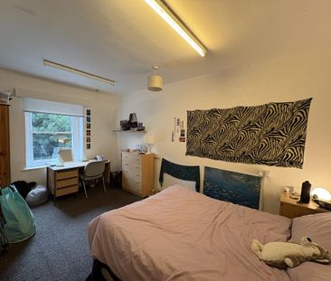 1 bedroom property to rent - Photo 2