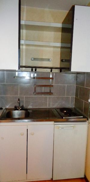 Location Appartement 1 pièce 26m² LILLE 59000 - Photo 1