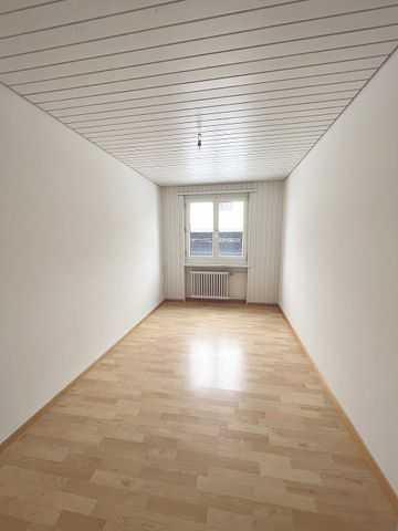 Geräumige 4 Zimmer-Wohnung im Erholungsgebiet zu vermieten - Photo 4